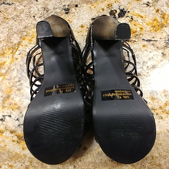 Qupid Black Cage High Heel Sandals US 8.5 - Picture 6 of 7